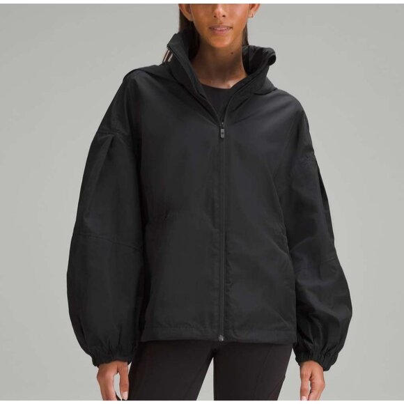 Lululemon Lightweight Cinch-Waist Hooded Rain Jacket Black Women Size 12 worn 2x - Picture 12 of 12